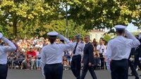 books parade army march parade french