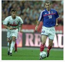 Samedi 06.10.2001 Stade de france l\'équipe de France-Algérie 4-1