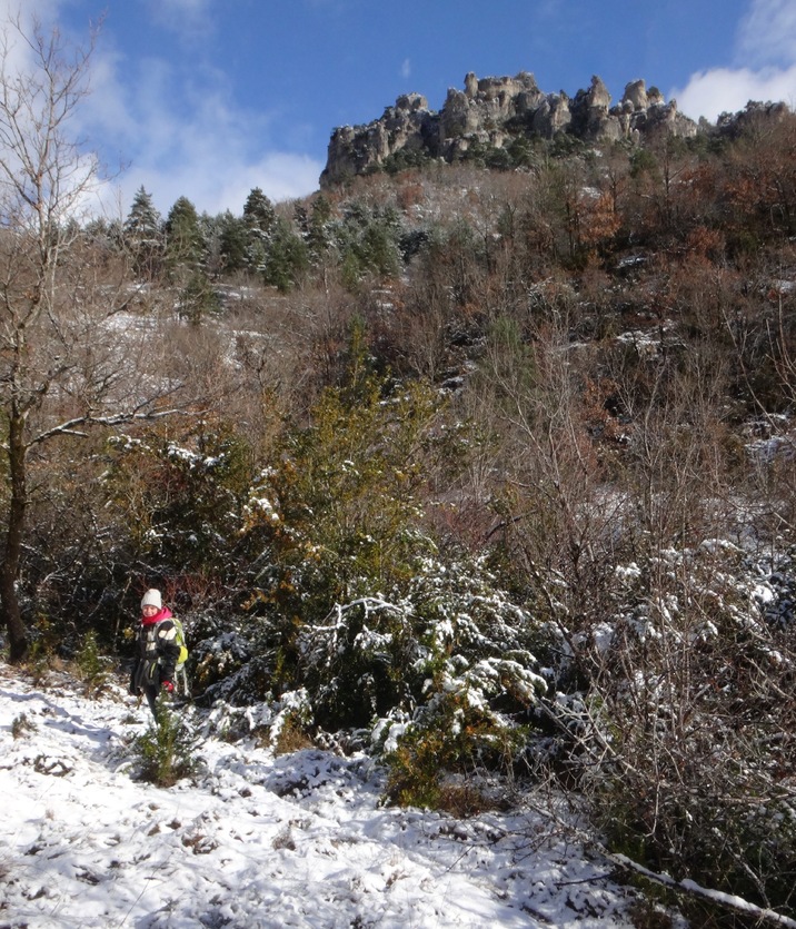 Neiges et rochers du Cauuse noir