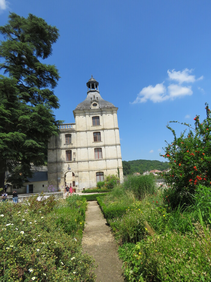 Brantôme (2).