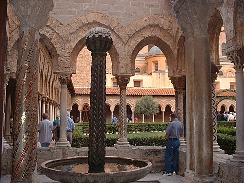 Monreale---Sicile---le-cloitre-des-benedictins.jpg