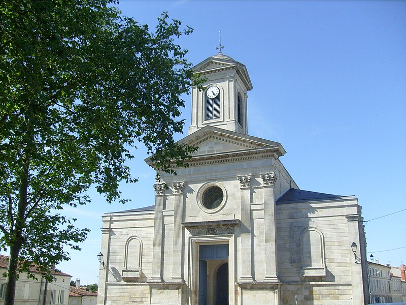 L'église Saint-Vivien, à Saintes.