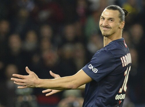 Zlatan Ibrahimovic : il tue un élan de 500 kilos, la presse s’emballe