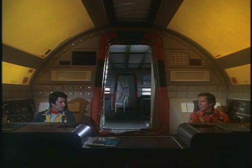 Intérieur de la cabine d'un aigle