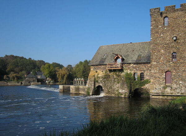 Chenillé-Champteusé  (Maine et Loire )