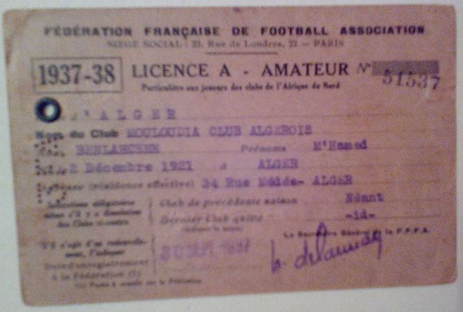 Licence Benlahcène M'hamed le Gardien de but