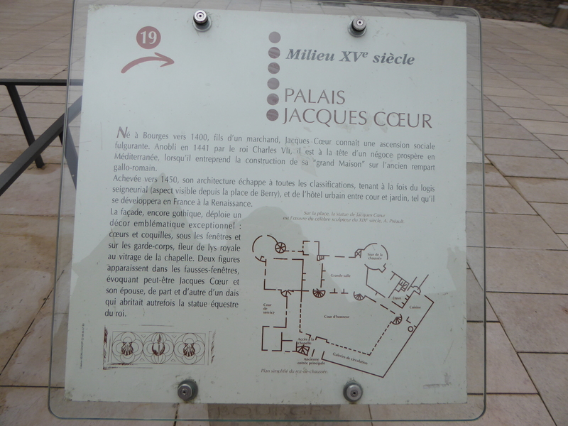 LE  PALAIS  DE  JACQUES  COEUR