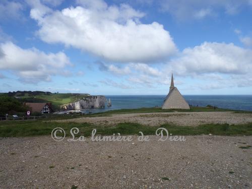 Étretat, la chapelle Notre-Dame de la Garde