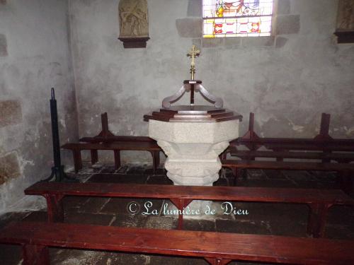 Plouharnel, l'église Saint Armel