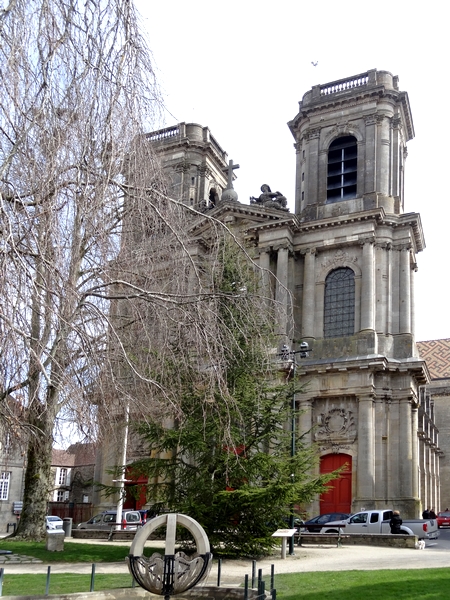 Un beau voyage à Langres organisé par l'Association Culturelle Châtillonnaise