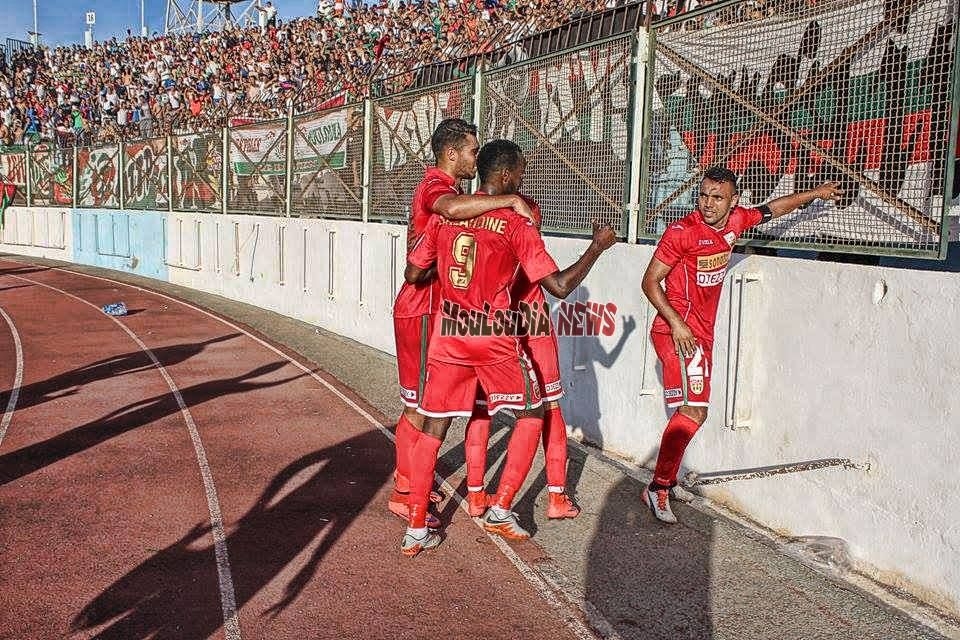 Samedi 22.8.2015 à Relizane RCR-MCA 1-2