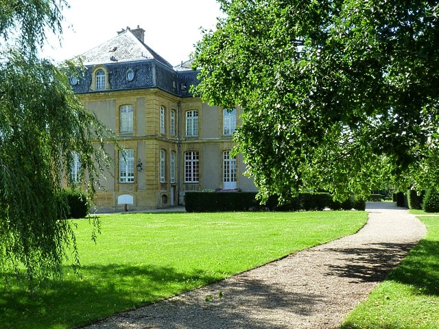 2 Château de Pange 33 Marc de Metz 12 08 2011