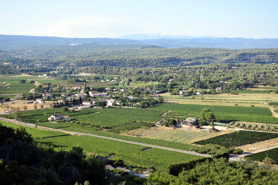 Lubéron - Ménerbes - Panorama vers le nord ouest - Le Ventoux