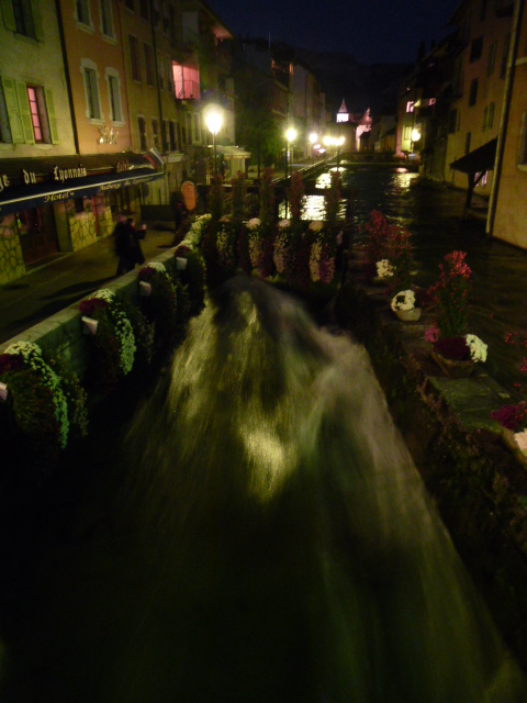       ANNECY,  LA VENISE DES ALPES