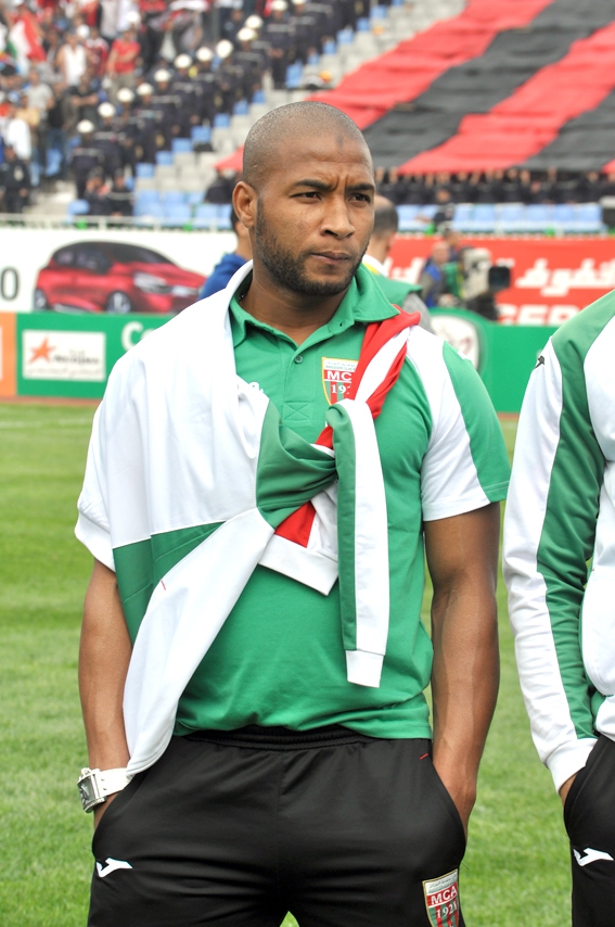 djeghbala Mercredi 01 mai 2013 finale coupe d\'Algérie MCA-USMA 0-1