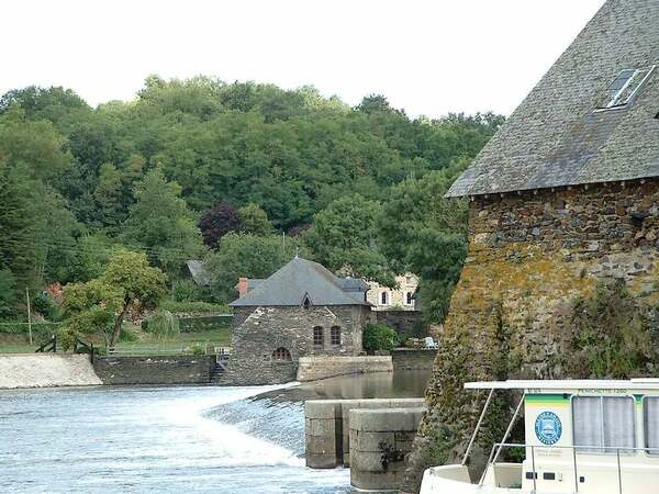 Chenillé-Champteusé  (Maine et Loire )