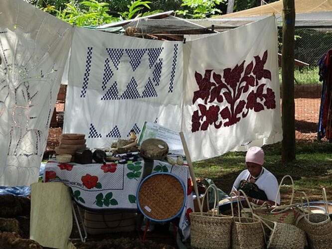 Jour 6 : marché de Coconi le matin, puis voulé de la danse à Sohoa