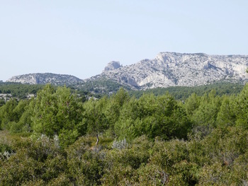 Vers l'Ouest la Grande Candelle et le massif Cap Gros-Mont Puget