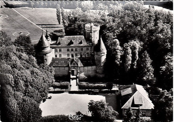 LES REMPARTS DE CONDE-SUR-ITON (Eure)