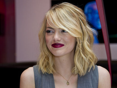 Emma Stone : Son selfie nu serait un faux