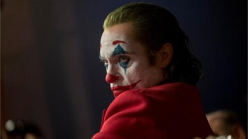 Joker avec Joaquin Phoenix : Warner Bros. et Todd Phillips défendent l'oeuvre face à la polémique