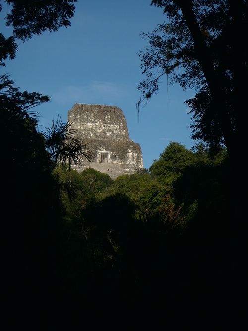 Tikal par le Rio Dulce