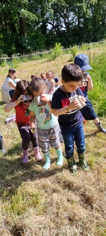 Maternelle : Classe dehors jeudi 1er juindata:text/mce-internal,%3Ca%20href%3D%22http%3A//ekladata.com/JGk2Drt2ovyL7hMfp1ssMlqeIZk.jpg%22%3E%3Cimg%20style%3D%22float%3A%20left%3B%20padding-right%3A%20