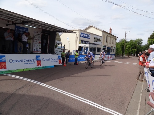 -Le tour cycliste de Côte d'Or