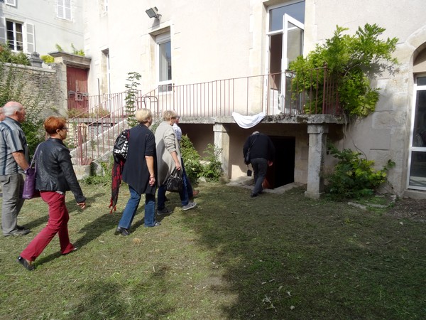 Visite de la crypte de saint Bernard avec les Amis du Châtillonnais