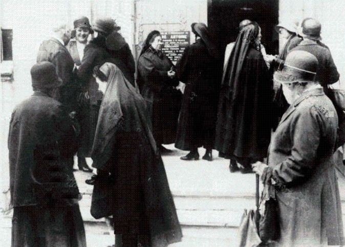 Antoinistische godsdienst te Parijs - 1930 (adeptes)