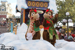 Magic Kingdom (Florida) - Mickey's Once Upon A Christmastime Parade