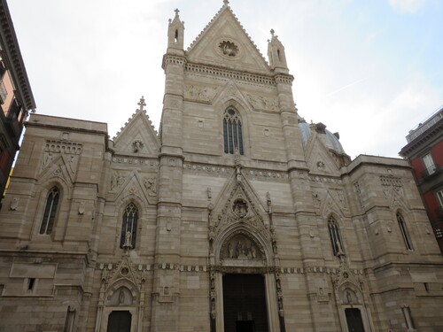 Naples, le Duomo et la liquéfaction du sang de San Gennaro