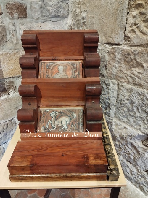 Fréjus, le cloître de la cathédrale saint Léonce