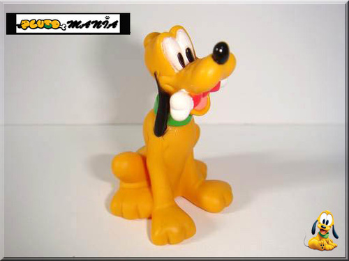 Figurine Pluto avec os TOMY