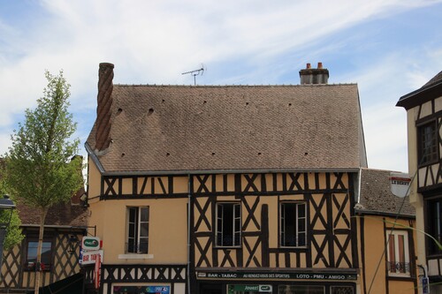 Aubigny-sur-Nère (Cher)