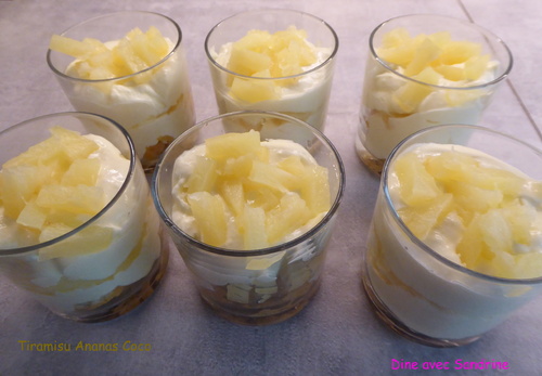 Des Tiramisu Ananas Coco