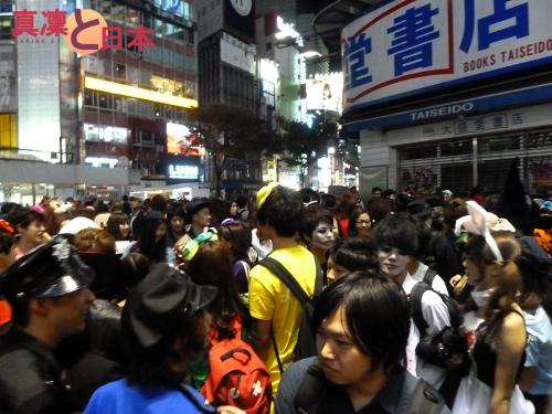 Ambiance et foule dense à Shibuya