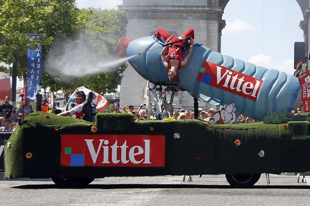 Photos Caravane  Publicitaire  TOUR  DE  FRANCE  2