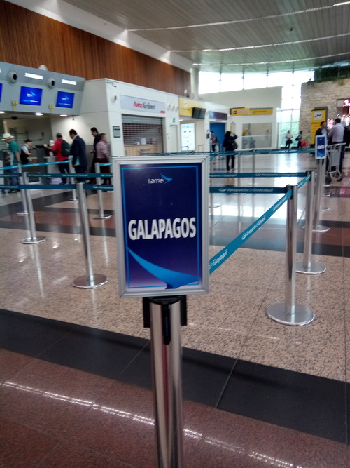 12 ème jour, départ de l’aéroport de Guayaquil /Baltra île Galapagos