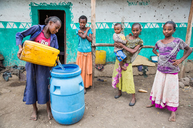 Résultat de recherche d'images pour "inégalité de l'eau dans le monde"