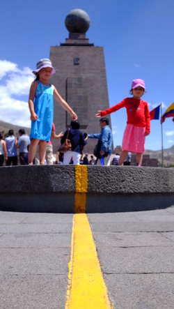 LE MONUMENT DE LA MOITIER DU MONDE