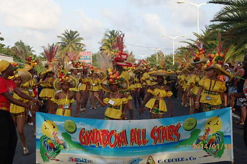 Défilé à Sainte Anne Guadeloupe