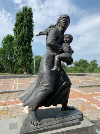 EREVAN - MEMORIAL MUSEE DU GENOCIDE ARMENIEN