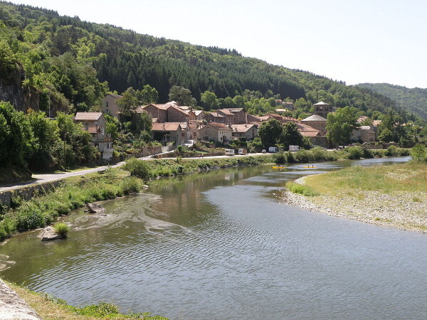 Vue-generale-du-village.JPG