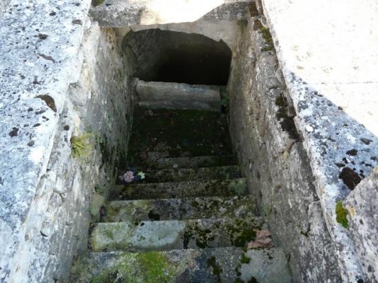 Chailly sur armançon, puits Saint Ursin