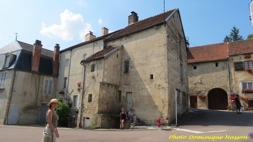 Une balade à Aignay le Duc avec l'Association ARCE de Recey sur Ource...