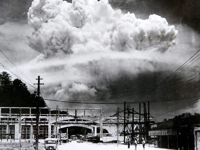 Les conditions météorologiques ont modifié les plans des bombardiers au Japon.
