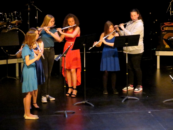 L'Ecole Municipale de Musique de Châtillon sur Seine a donné un superbe concert le 13 mai au TGB ...