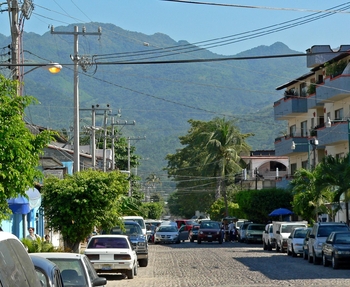 Puerto_Vallarta_street_5