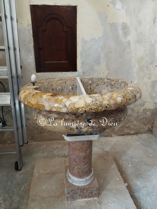 La Palud-sur-Verdon, l'église Notre-Dame de Vauvert